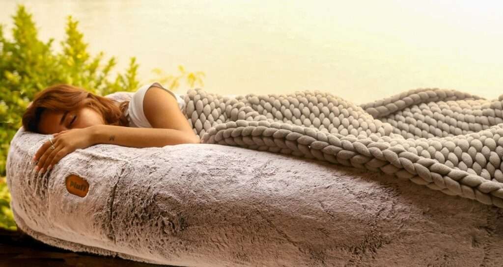 Plufl: Refinements of Relaxation Guide to Huma-Dog bed in the World. 4 imgi 20 Dina Sleeping Shopify min 9ff665a1 7c46 427d b055 20d1559ef40d 1296x